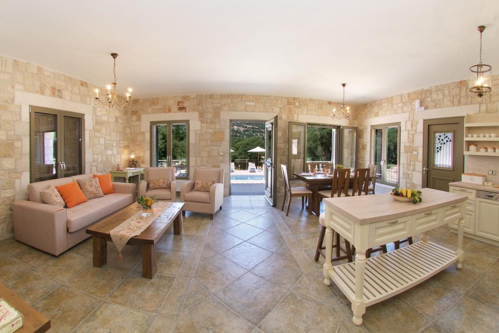 Forest Villas Kefalonia Logarata ภายนอก รูปภาพ