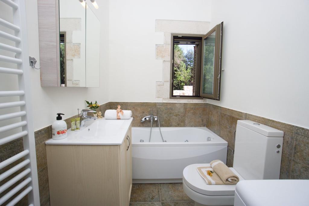 Forest Villas Kefalonia Logarata ภายนอก รูปภาพ