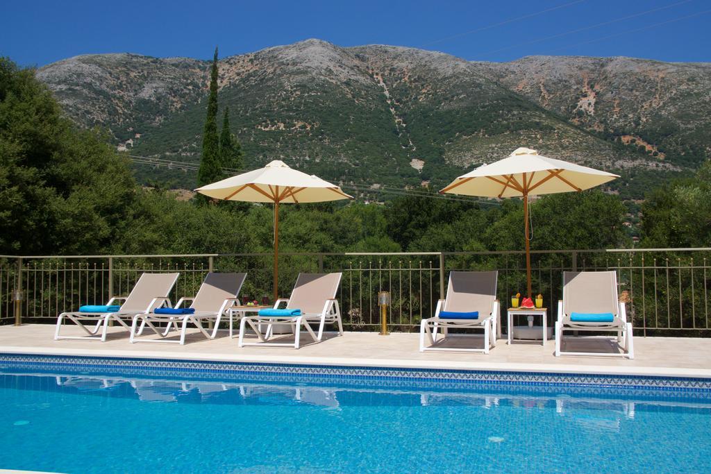 Forest Villas Kefalonia Logarata ภายนอก รูปภาพ